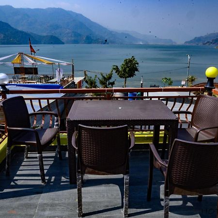 Hotel Kaavi Pokhara Kültér fotó